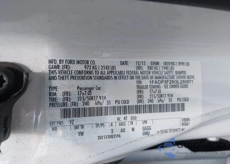 2016 Ford Focus Se z USA, uszkodzony, nr VIN 1FADP3F25GL250971